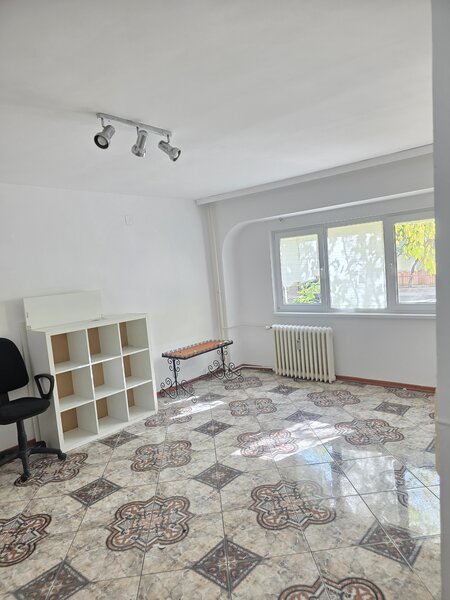 Unirii, Calarasi, bd. Matei Basarab,